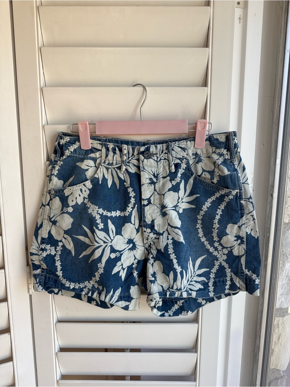 Ralph Lauren Floral Print Denim Shorts - Blue/White 70s inspired